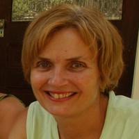 Nina Walfoort Email & Phone Number