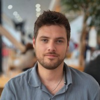 Email e telefono di Tony Ennis