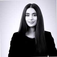 Karolina Busetti Email