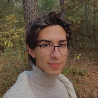 Flute Center Employee Sebastian Stegemann's profile photo