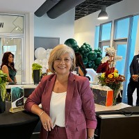 Ascent Hospitality Employee Flor Guzman's profile photo