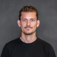 Peter Larsen Email & Phone Number