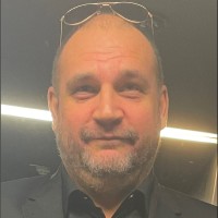 Jörg Wiesbauer Email