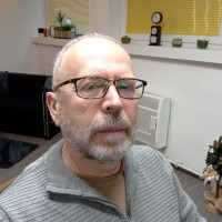 Ivan Csölle Email