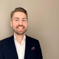 Rasmus Holst Email