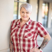 Cardinal Services, Inc. Employee Wendy Peterson's profile photo