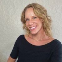 provide Employee Molly Berglund's profile photo