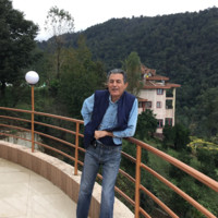 IPM Employee Fariborz Niroomand's profile photo