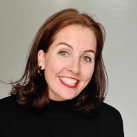 10 Creative Employee Stephanie Tyler's profile photo