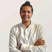 Autentic Employee Om Arzuza's profile photo