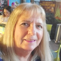 Spectrum Packaging Corporation Employee Deborah Knight's profile photo