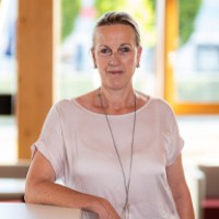 Christine Kuenne Email