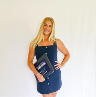 AnnieMac Home Mortgage Employee Elizabeth Pugh's profile photo