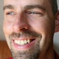 Robert Carlsson Email