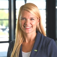 Lisa Derntl Email