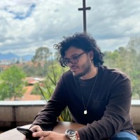 David Lora Email