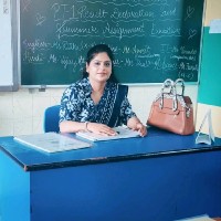 Darshan Academy Employee Ritika Kapoor's profile photo