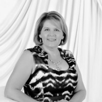 On Ideas Employee Deonna Carver's profile photo