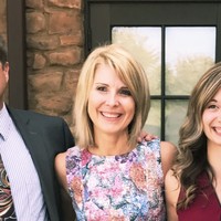 Fits U Employee Dawn Hajek's profile photo