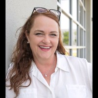 ezURs.com Inc Employee Suzette Doherty's profile photo