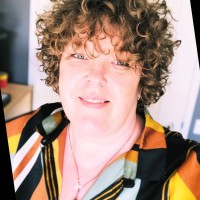 Linda Goris-Bruinenberg Email & Phone Number