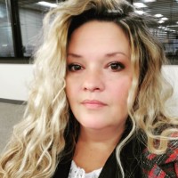 Advanced Animal Diagnostics Employee April Bunting's profile photo