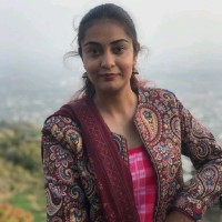 Dot & Line Employee Urooj Q.'s profile photo
