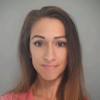 Suzie Standish's profile photo