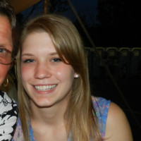 Suburban Orthopaedics Employee Emily Fett's profile photo