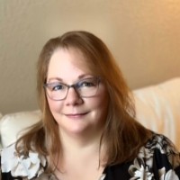 Lara Horner Email & Phone Number