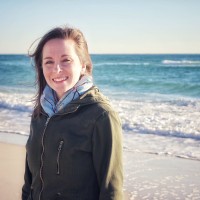 Holly Knutson Email & Phone Number