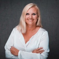 RAILONE Employee Sandra Sturm's profile photo