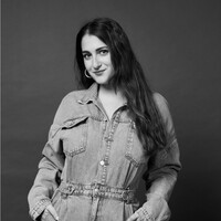 Sara Sinclair Email & Phone Number