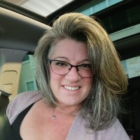 Rashelle Skinner Email & Phone Number