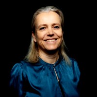 Jenny de Vries Email & Phone Number