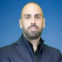 Raphael dos Santos Email
