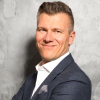 Sven Gerstlauer Email
