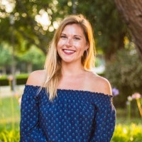 Our Wave Employee Hannah Holden's profile photo