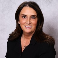 Walsh Construction Employee Laura Reich's profile photo