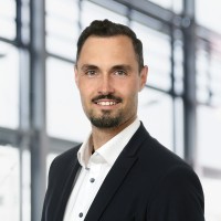 Sebastian Faust Email