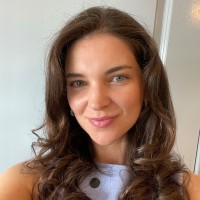 Laura Peña Valdés Email