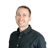 Eli Kliejunas Email