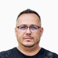 Claudiu Plesa Email