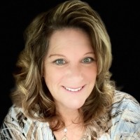 Laura Howard Email & Phone Number
