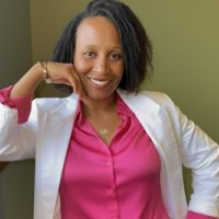 Linda Lowe Email & Phone Number