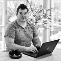 Max van der Sluis Email