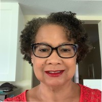 Chandra Lee Email & Phone Number
