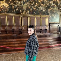 Emina Çelepija Email