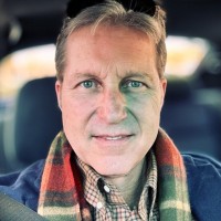 Tom Lamar Email & Phone Number