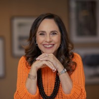 Sofia Esteves Email & Phone Number